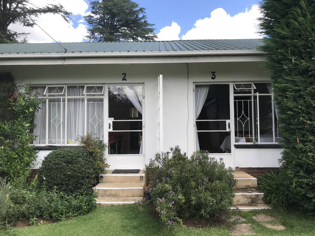 Rosewood Corner, Clarens Acomodação com café da manhã Exterior foto