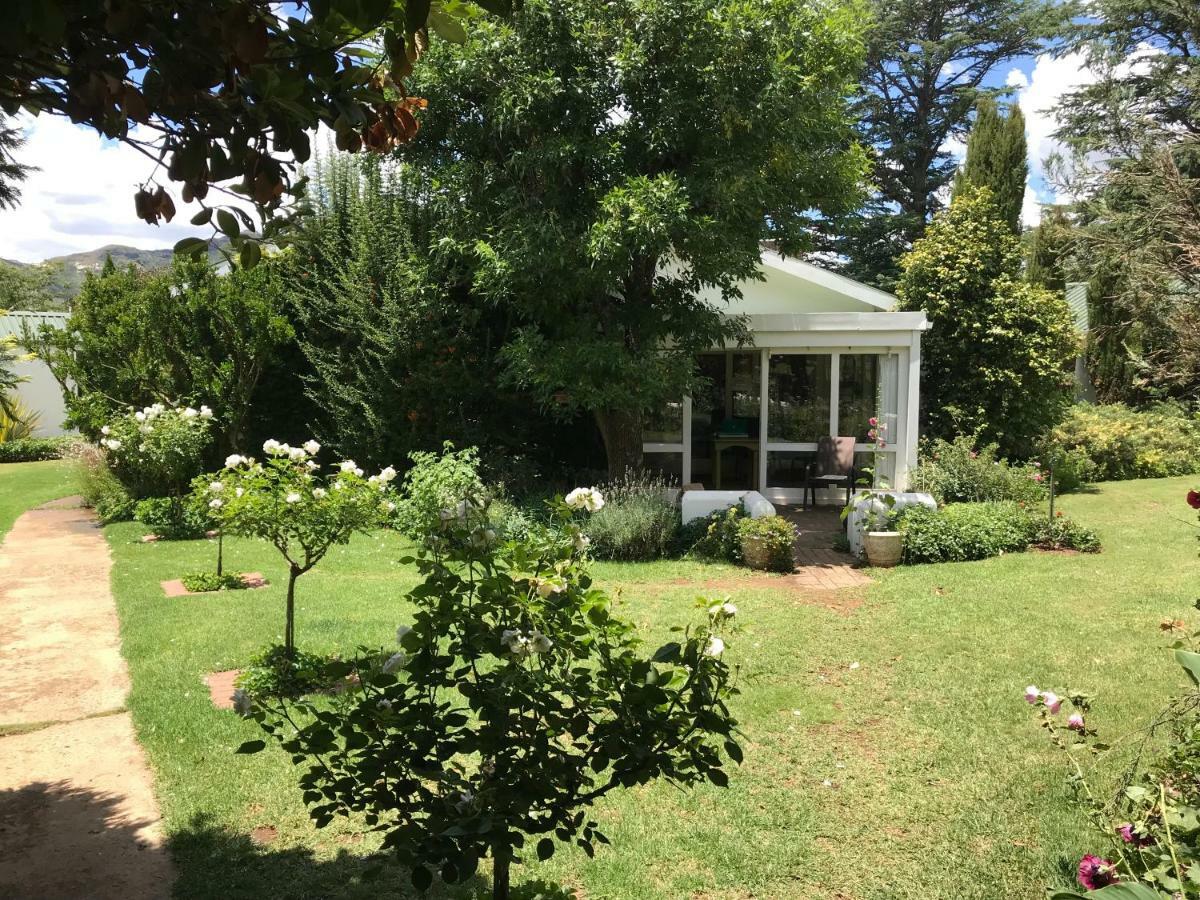 Rosewood Corner, Clarens Acomodação com café da manhã Exterior foto